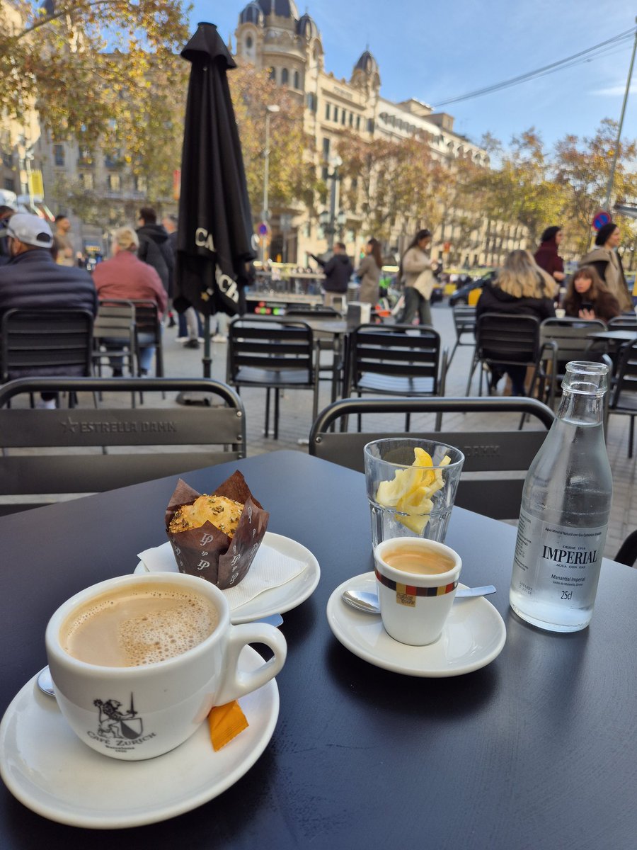 - ¿ Posición favorita ?
- Toma mi mano...