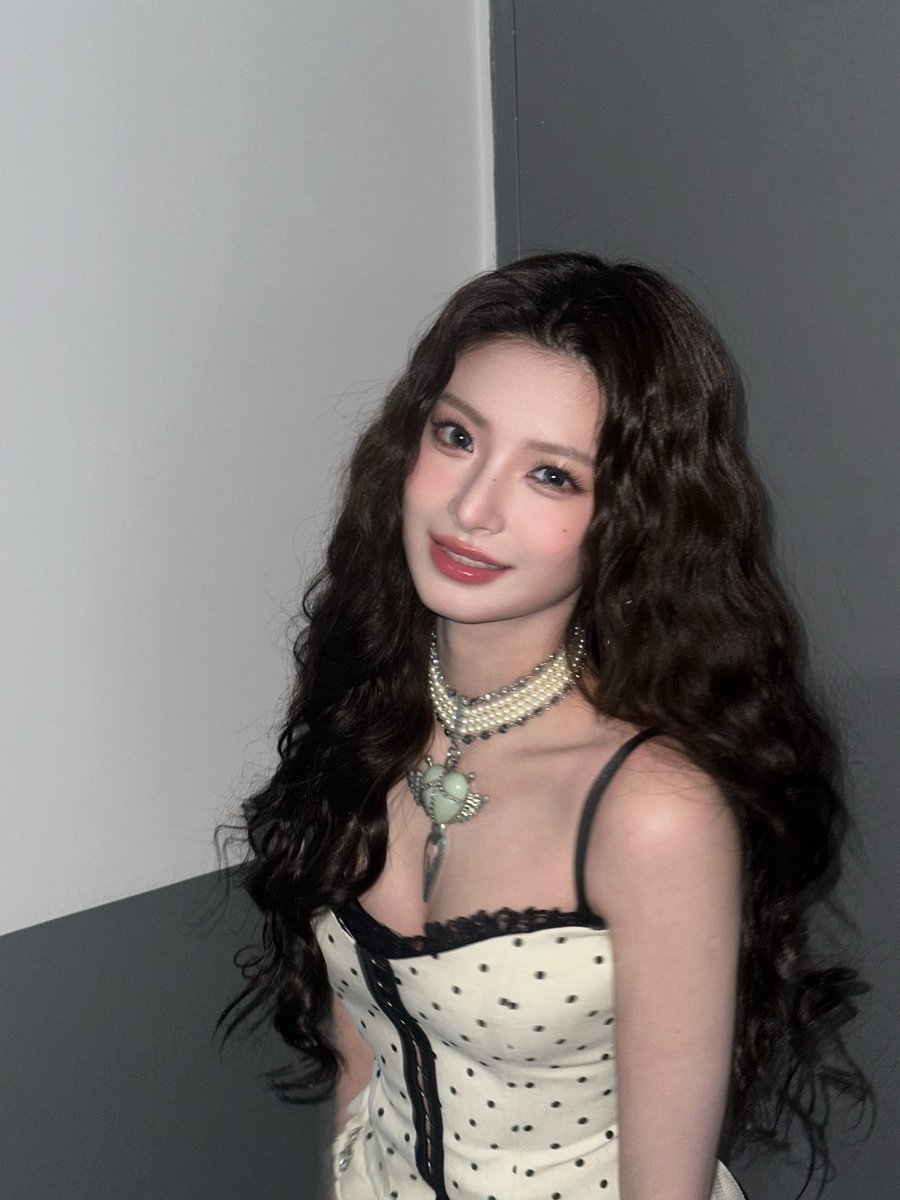 YIREN UPDATES tweet media