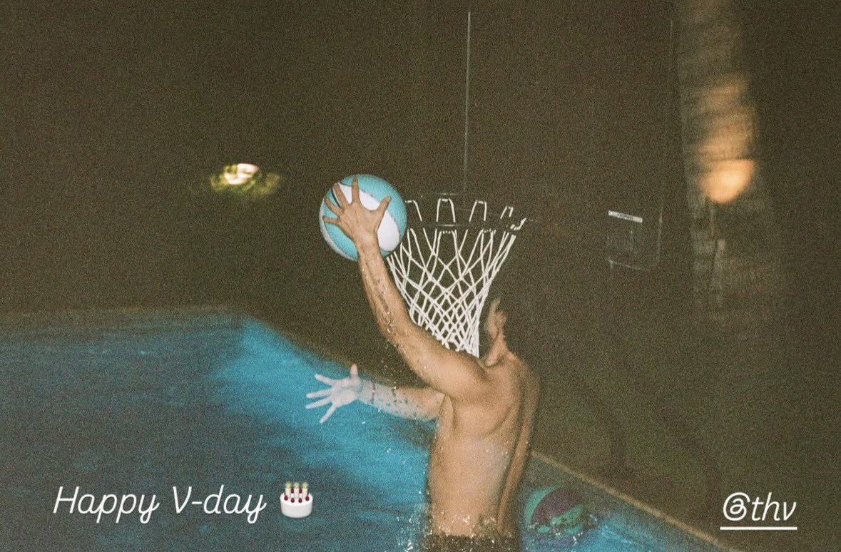 taeguide's tweet image. [INFO] Taehyung’s friend and Nike Korea’s marketing director wished Taehyung a Happy Birthday via IG

“Happy V-day 🎂”