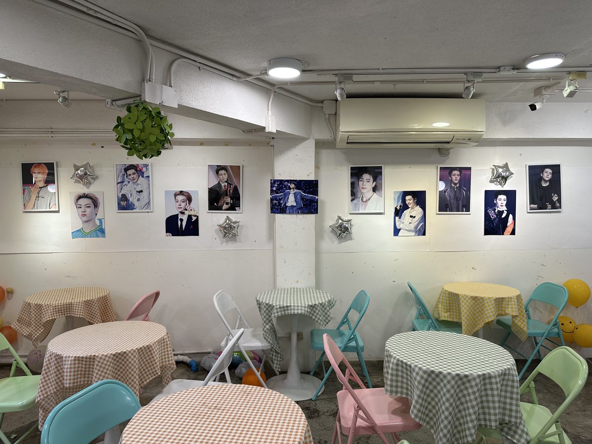 Capricorn_JM's tweet image. 2025 KIM JUNMIN BIRTHDAY CAFE 

❤︎ 방콕 Bangkok

📍SO-K cafe

🎂 12.31

내일 11시에 운영 시작될 거니당🖤 
많은 관심 부탁드리고 즐거운 시간 보내세요 🍀

#김준민 #KIMJUNMIN 
#キムジュンミン 
#WHIB #휘브

#준민이의_미션_암호_1231
#JUNMIN_Mission_Number_1231