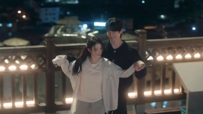 o3o_rookie's tweet image. 아이유x변우석 &amp;lt;21세기 대군부인&amp;gt;
희주이안 투샷들 벌써 미쳣고 기대된다....