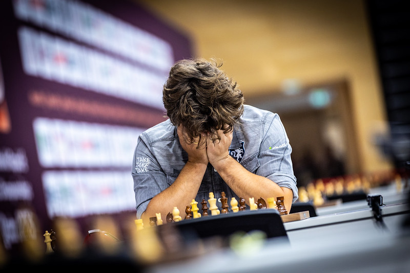 GMJuditPolgar's tweet photo. 20 
It was not an easy way to the top (never is), but he always stood up when there was no other option but to win, and finally reached the peak.
Congrats to @MagnusCarlsen on winning the World Blitz Championship! 
It is his 20th World Championship title.🏆
👑Classical: 5× 
🔥Rapid: 6× 
✨Blitz: 9× 

#ChessConnectsUs #blitz #FIDEChess #worldchampionship #champion 
📷 For the amazing pics, thanks to #AnnaShtourman & @LennartOotes