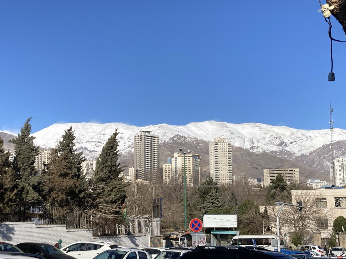 من این شهر و آدماشو خیلی دوست دارم.🤍
به امید روزهای خوب... .✌🏻