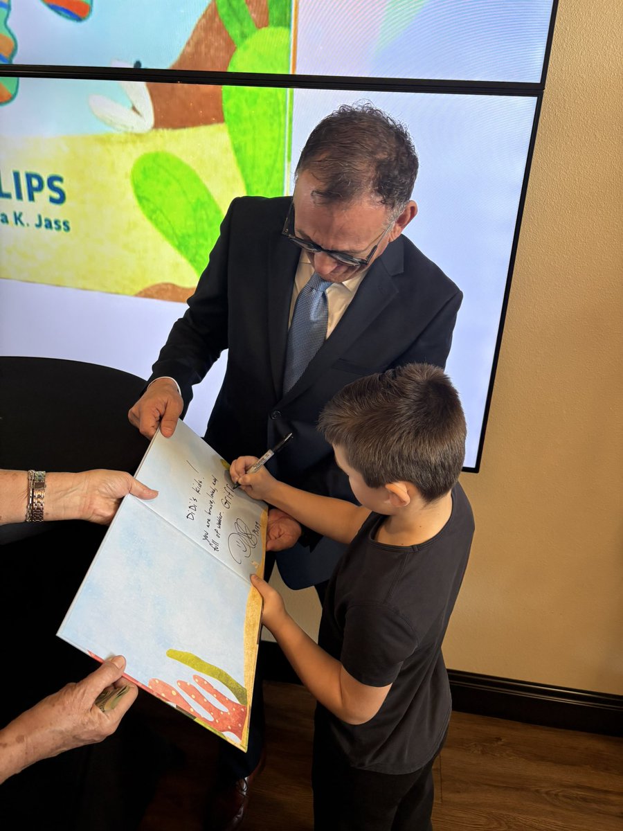 Randy Phillips tweet media