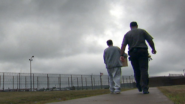 PioneerWA's tweet photo. What is reentry? Reentry, in the #CriminalLegalSystem, is the complex process of #FormerlyIncarcerated individuals transitioning back into the community. Read more about Pioneer's  #ReentryServices and support: https://t.co/d5Bu4hOPMQ. #RebuildingReentry #ReentryMatters https://t.co/zcNog18PZv
