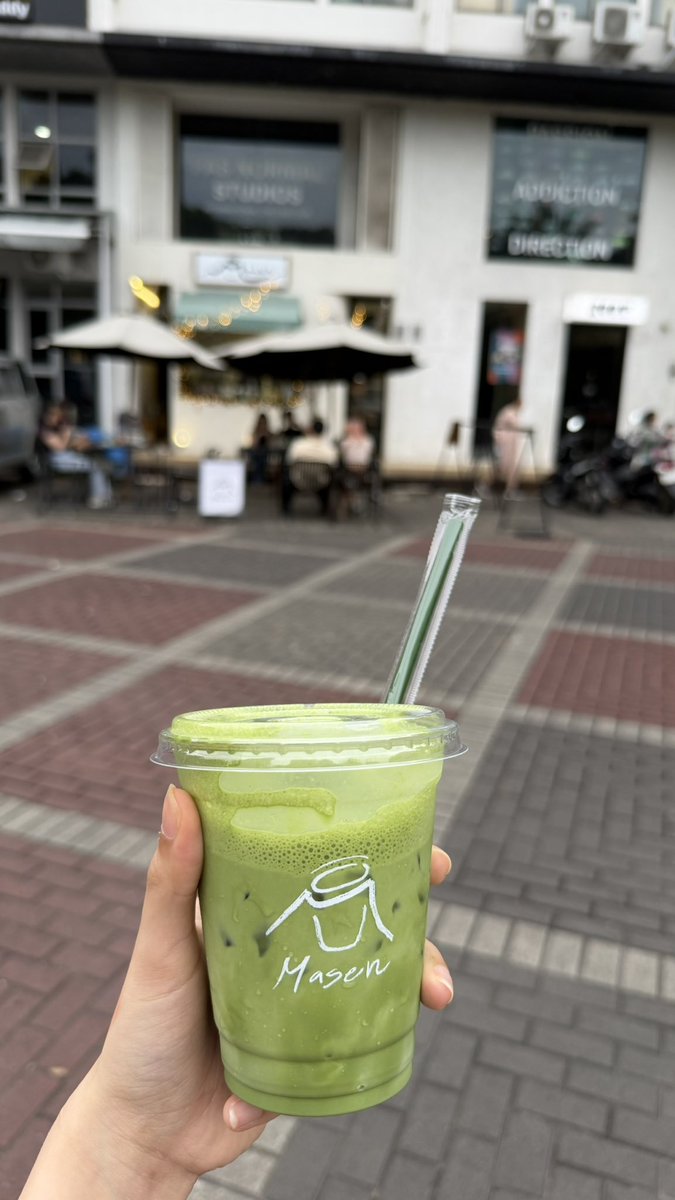 anivadts's tweet photo. lately been obsessed with this corn milk matcha, tempatnya di Tangerang alias BSD sih haha wajib cobain! https://t.co/LbZhJVkdlb