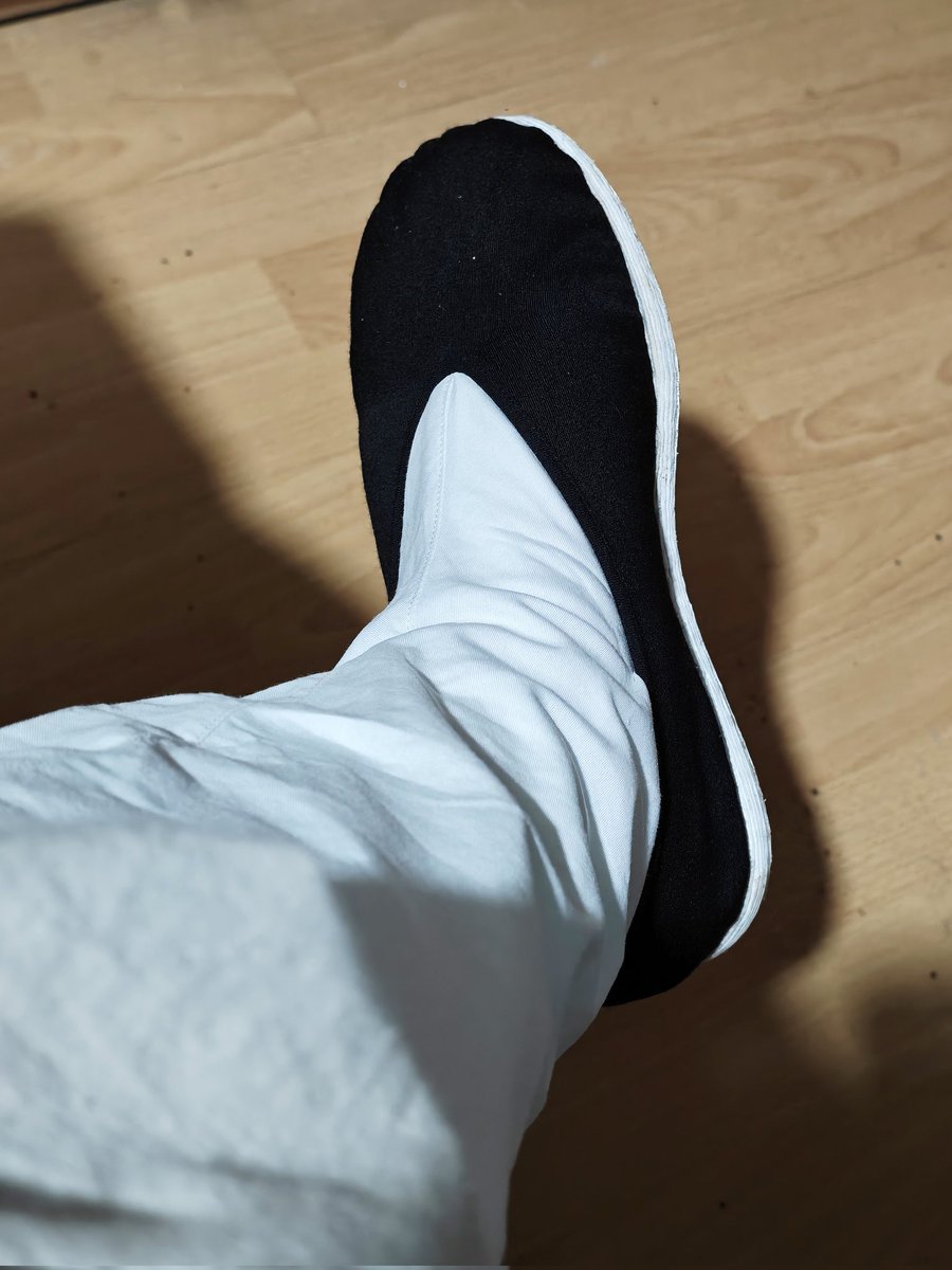 踏破芒鞋 tweet media