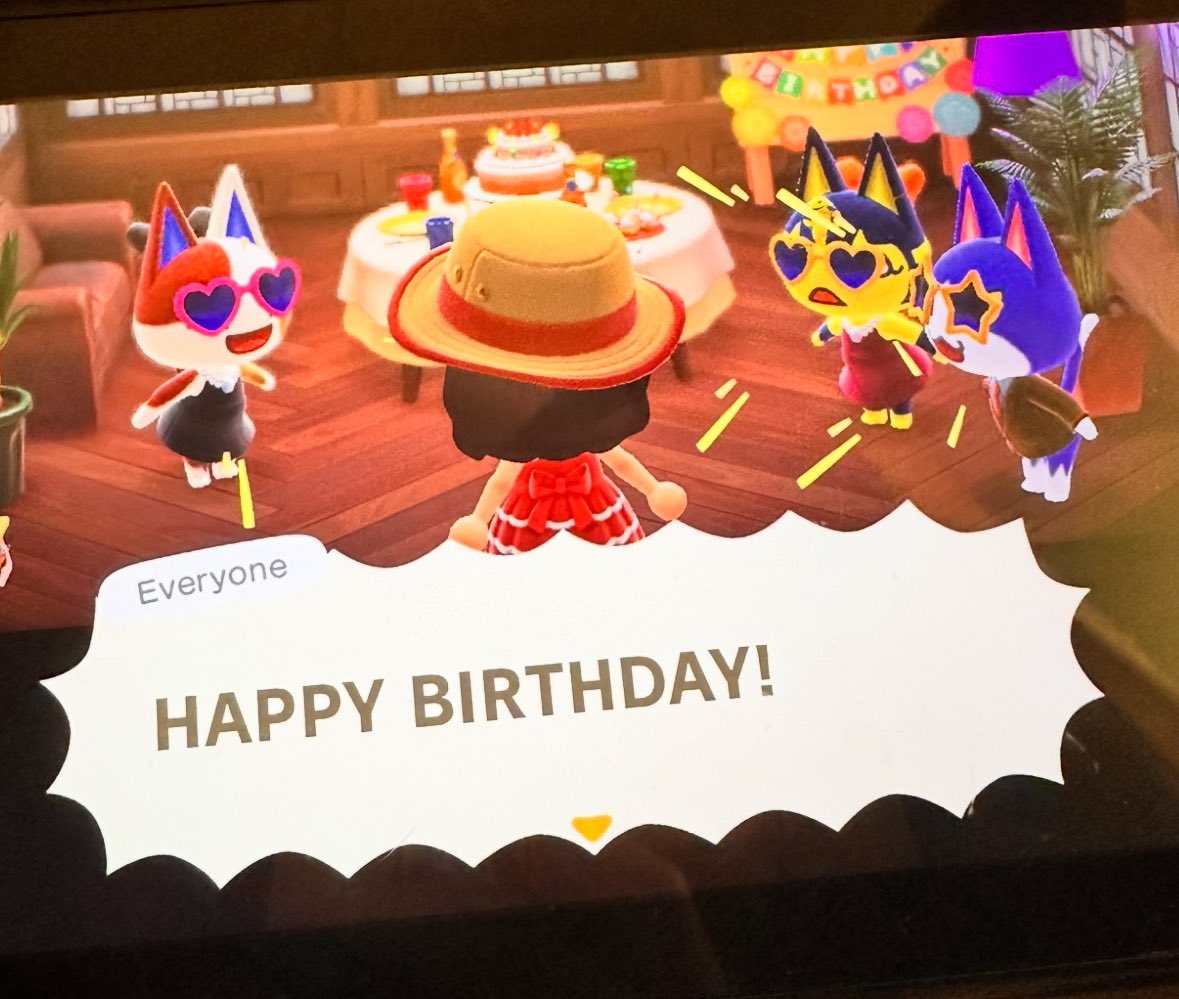 Maddie 🌺 tweet media