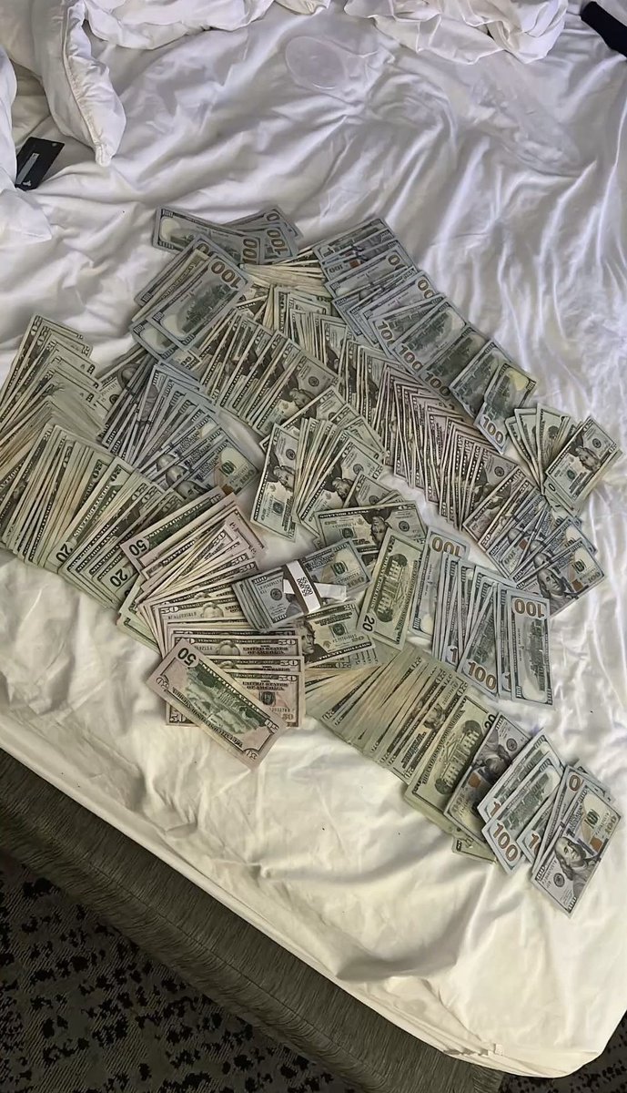 Blessed (@idblessd) on Twitter photo 