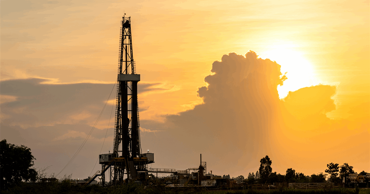 WtiOil's tweet image. 🛢️ Baker Hughes Rig Count
🇺🇸 USA: 545 (+3)
🇨🇦 Canada: 118 (-67)
🌐 International: 1073 (+14)
#rigcount #today #petroleumindustry #commodities #Midstream