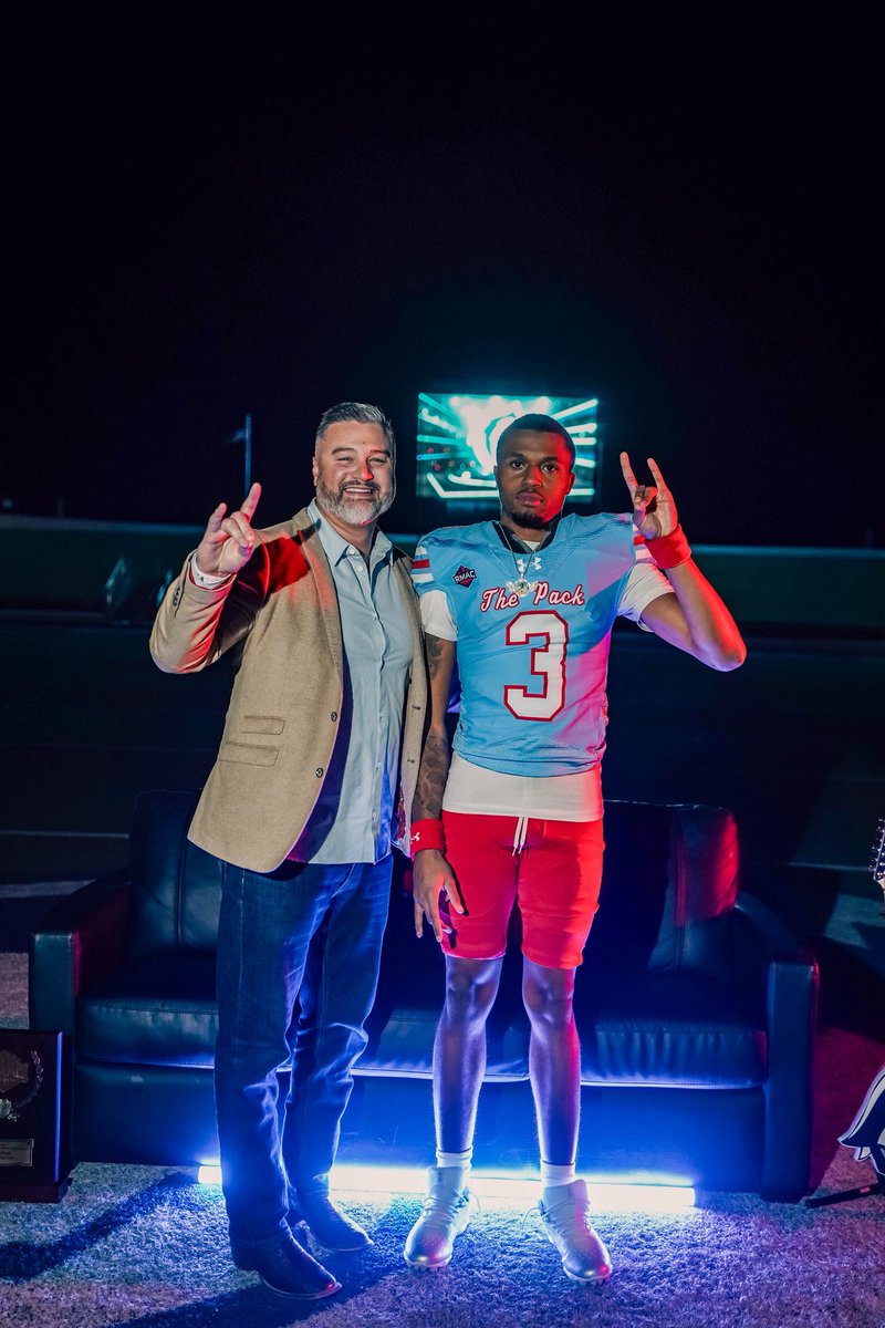 Cameron lee tweet media