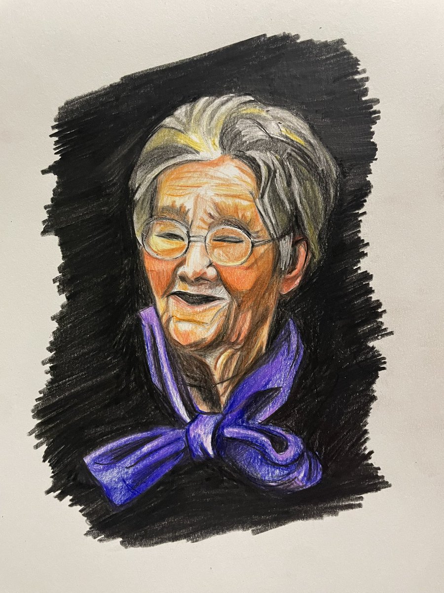 Tomasa Cuevas se recorrió España en tren con un magnetófono para recoger los testimonios de sus antiguas compañeras de prisión. Así escribió, sin más ayuda económica que la de Vázquez Montalbán, “Cárcel de mujeres”. 

Fue la pionera en hacer memoria feminista 💜

#Referentas ✏️