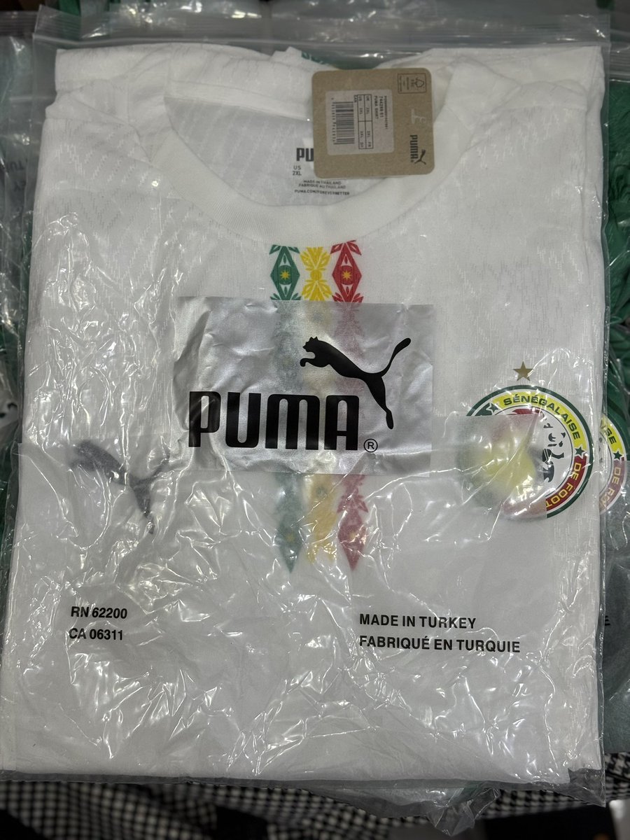 GSC_Sn's tweet photo. Maillot Sénégal 🇸🇳 Original 
Prix 🏷️ 7,000 FCFA
TEL : 77 927 29 29
Medina Rond Point Sham https://t.co/s1m47PK1NO