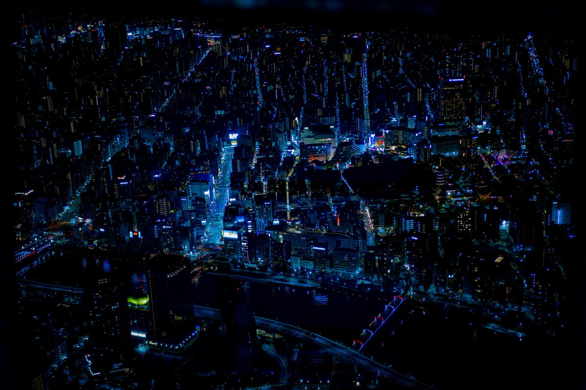 ying_741395's tweet photo. Tokyo Skytree.
Couldn't go up the first day due to high winds, so I returned the next day.
The nightscape from the top is just gorgeous. ✨✨✨ https://t.co/bU2shwTHRV
