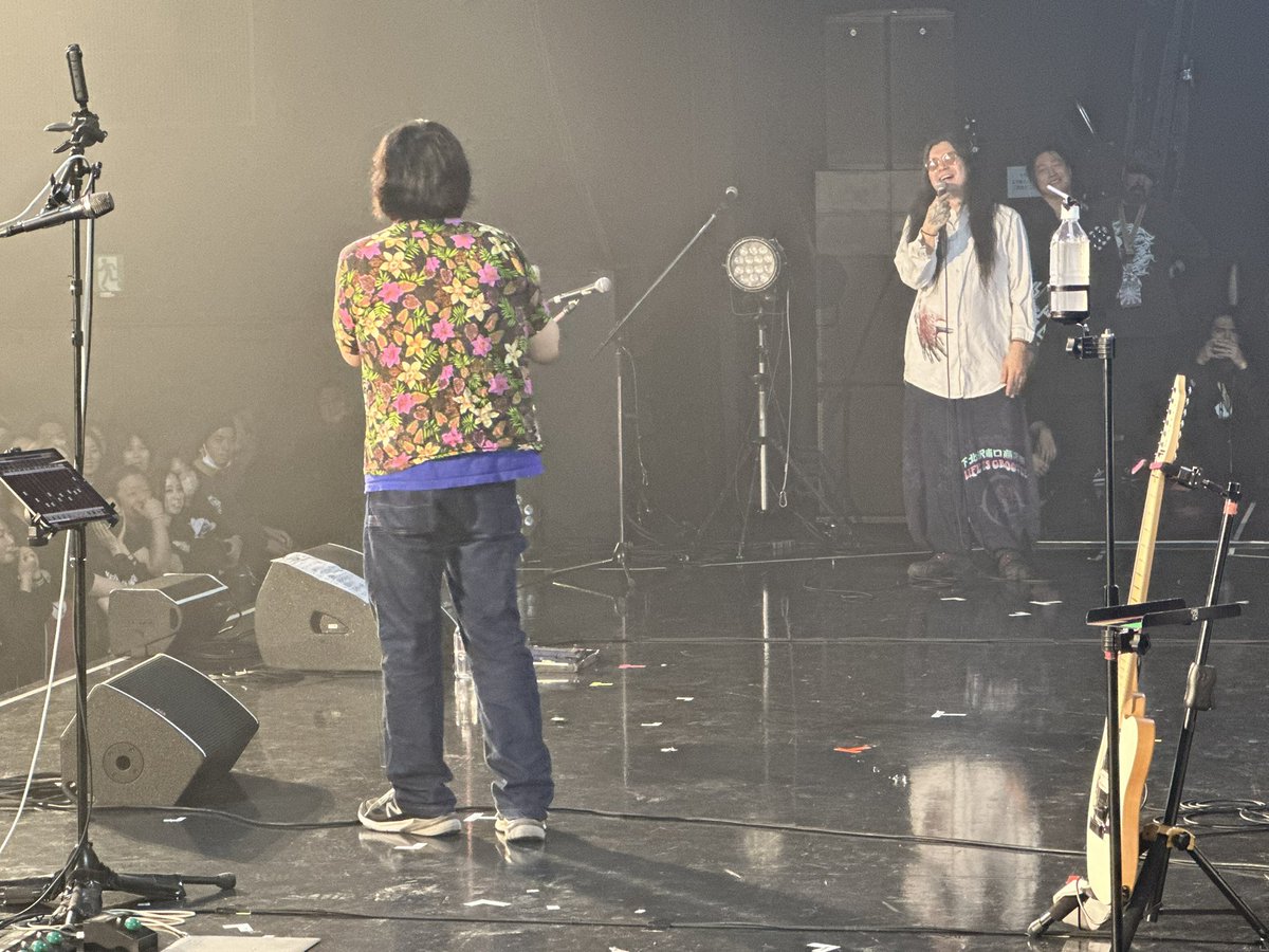 gg_galixon's tweet photo. こぼす人
拭く人 https://t.co/aZvySg7NDM