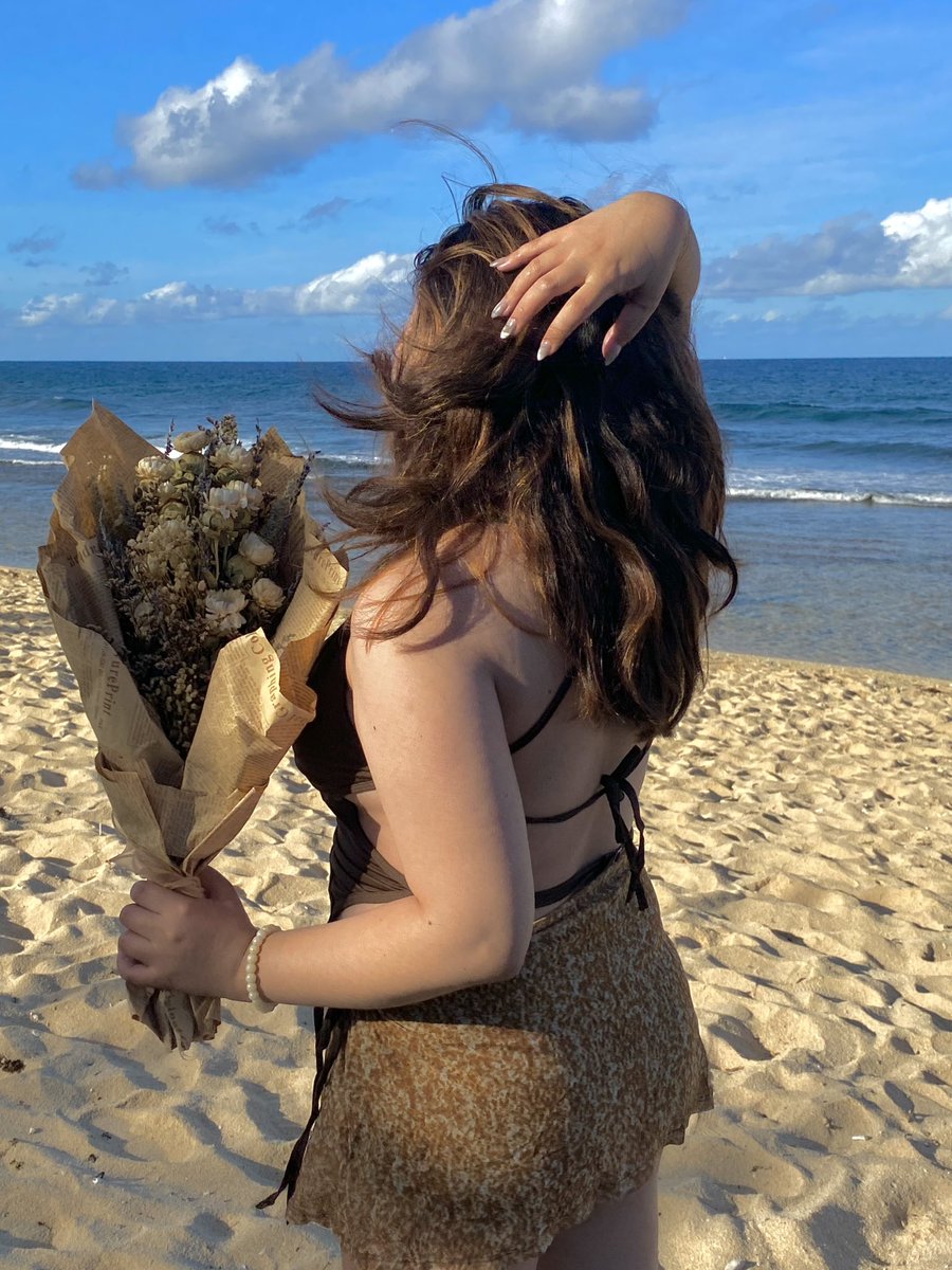 Neiaaaaa (°_°×) tweet media