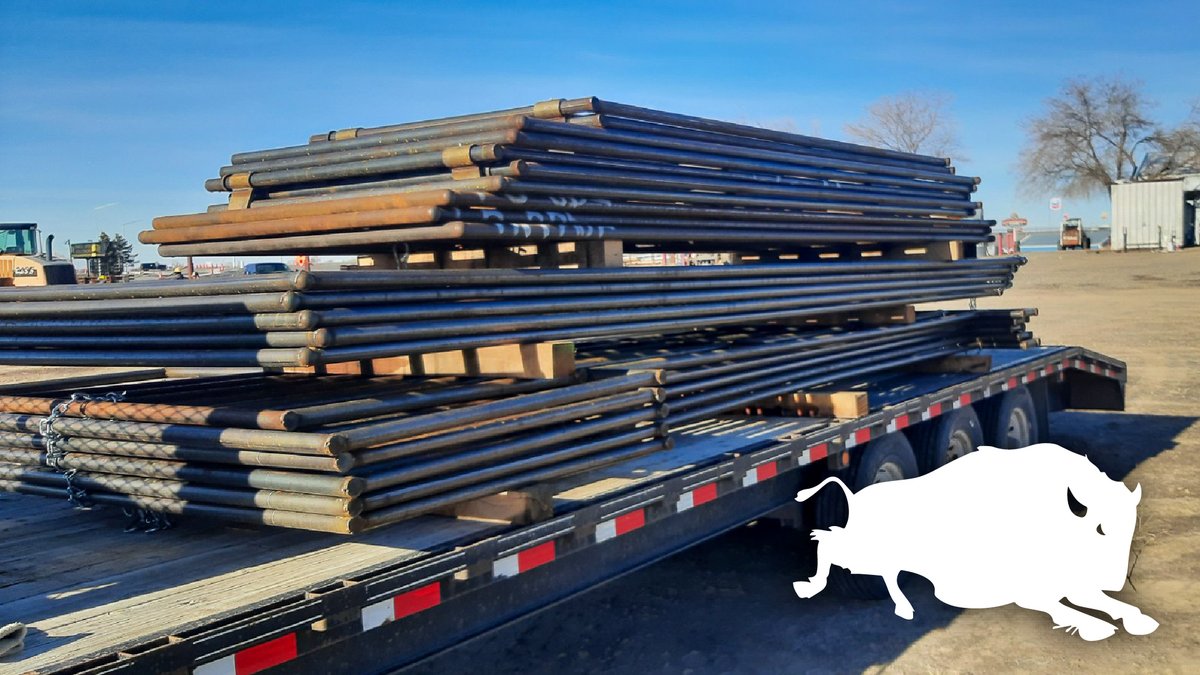 BisonPipe's tweet image. Bison Tough Gates always in stock!  Another load headed to a happy customer! Get your own order headed your way, call us at (208) 324-2142.
#BisonPipe #BisonTough #SteelFence #SteelGates