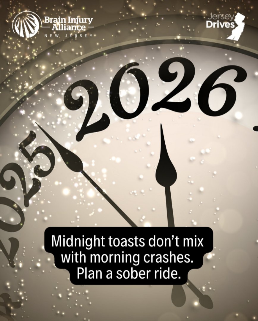 SouthOrangePD's tweet image. South Orange Police Department reminds you:

This New Year’s Eve, celebrate responsibly. If you drink, plan a sober ride home. Friends don’t let friends drive impaired.

Let’s keep our roads safe for everyone.
#SafeRoadsNJ