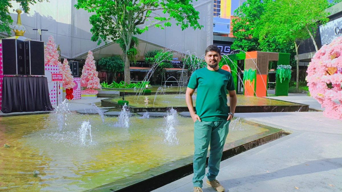 ranasweet50's tweet photo. ہر شخص اپنے اِیمان کا پہلا گَواہ خُود ہے؛
 اُسکا دل کتنا مِیلا ہے اُور کتنا پارسا ہے وہ بہتر جانتا ہے۔ https://t.co/8RiuJ678gy