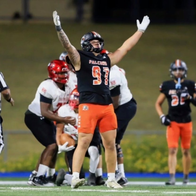 UT-Permian Basin (Division II) defensive lineman Will LeBlanc is entering the transfer portal, a source tells <a href="/chris_hummer/">Chris Hummer</a>, <a href="/mzenitz/">Matt Zenitz</a> and <a href="/CodyNagel247/">Cody Nagel</a>.

The 6-foot-4, 300-pound redshirt freshman had 32 total tackles, 5.0 TFLs, 1.5 sacks, FR and 4 QBHs this season. LeBlanc has