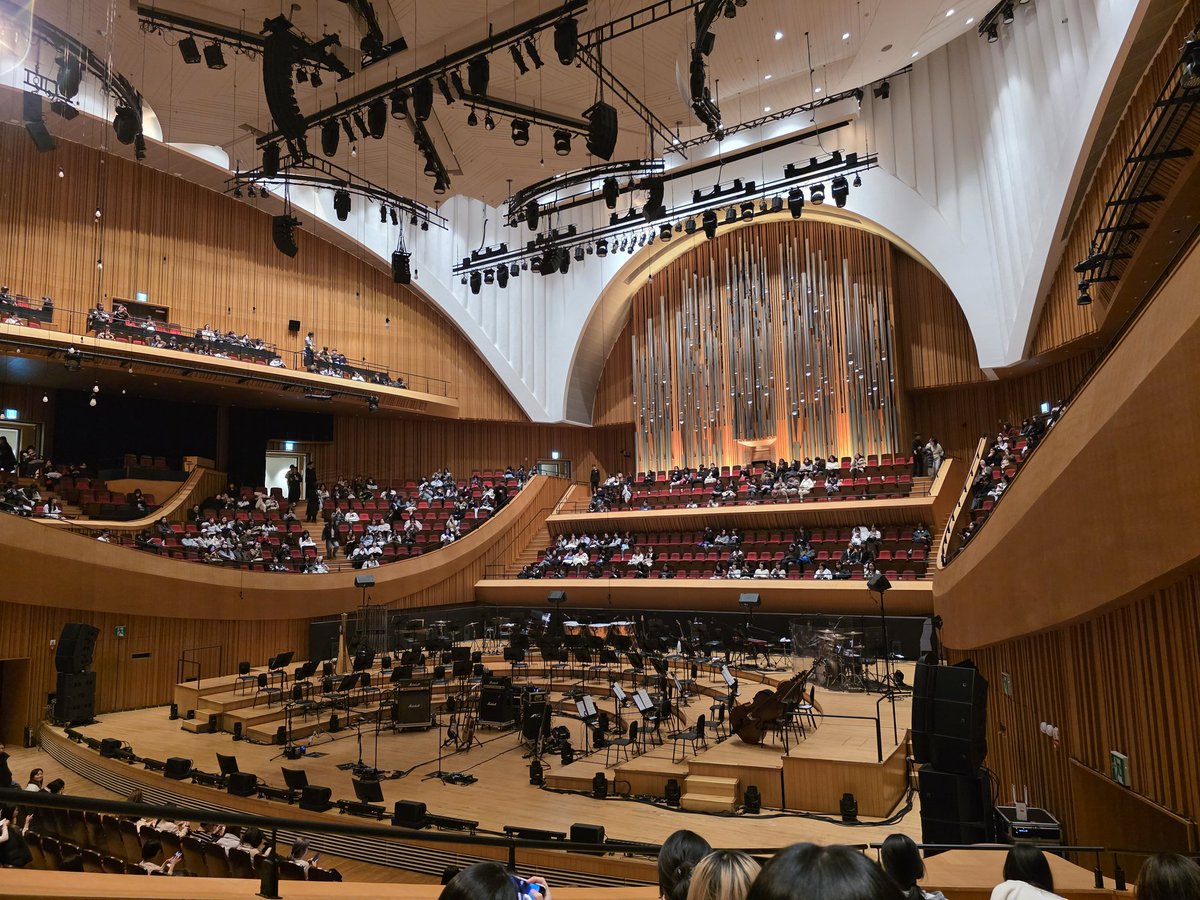 연말을 루시로 마무리할 수 있어서 정말 좋았어요♡