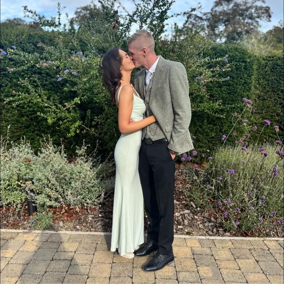 Das Stevens tweet media