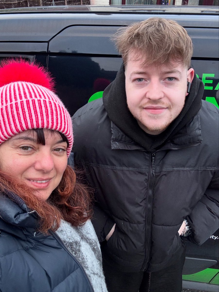 ReachOuttoCommunity tweet media