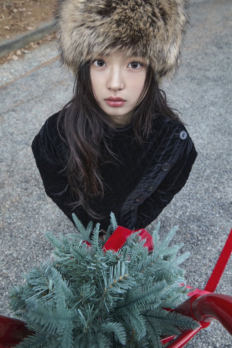 KiiiKiiipics's tweet image. ‘DELULU WORLD’ KYA CONCEPT

#KIIIKIII #키키 #KYA #키야