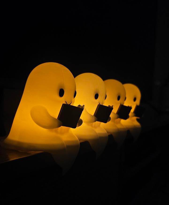 دیوانهساز tweet media