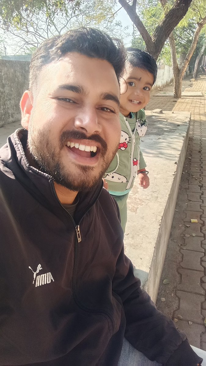 जिला छतरपुर के प्राइमरी स्कूलों में शिक्षा की स्थिति बेहद खराब है न अच्छे से पढ़ाई होती है  ऑनलाइन अटेंडेंस लगाने से स्थिति सुधरने वाली नहीं है स्थिति सुधारनी है तो जमीनी स्तर पर काम करने की जरूरत है बच्चों को अच्छे से पढ़ाने की जरूरत है <a href="/collchhatarpur/">Collector Chhatarpur</a> <a href="/DrMohanYadav51/">Dr Mohan Yadav</a>