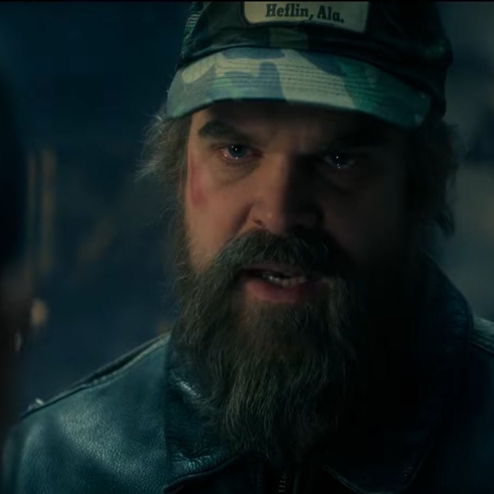 milliefiles's tweet photo. “I need you to fight one last time. Life has been so unfair… Your childhood was taken from you. You were attacked… manipulated… by horrible people… but you never let it break you.” 

#StrangerThings5 episode finale. https://t.co/QMBR9OVAHa