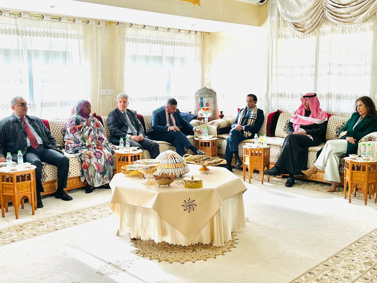 KSAembassyMA's tweet image. قام سفير خادم الحرمين الشريفين لدى المملكة المغربية سعادة الدكتور سامي بن عبدالله الصالح @SAMIOALSALEH يوم الثلاثاء 30 ديسمبر 2025م،ضمن سفراء الدول العربية المعتمدين لدى المملكة المغربية بزيارة إلى سعادة السفيرة / مودة عمر حاج التوم ، سفيرة جمهورية السودان، وذلك في إطار اللقاءات…