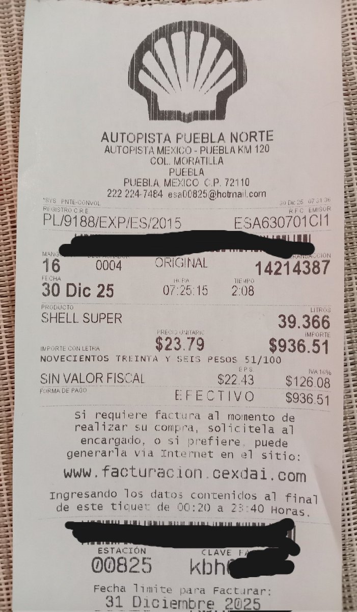 carhis69's tweet photo. @profeco fui a cargar 20 lts de #gasolina a @Shell la srita tecleó algo después borró y volvió a teclear, empezó la carga le dije que ya se había pasado y detuvo la máquina pero ya estaban 39.366 lts pedí hablar con alguien y me dijo que no se podía hacer nada, #tranzas #robo https://t.co/9AXslKpbDG