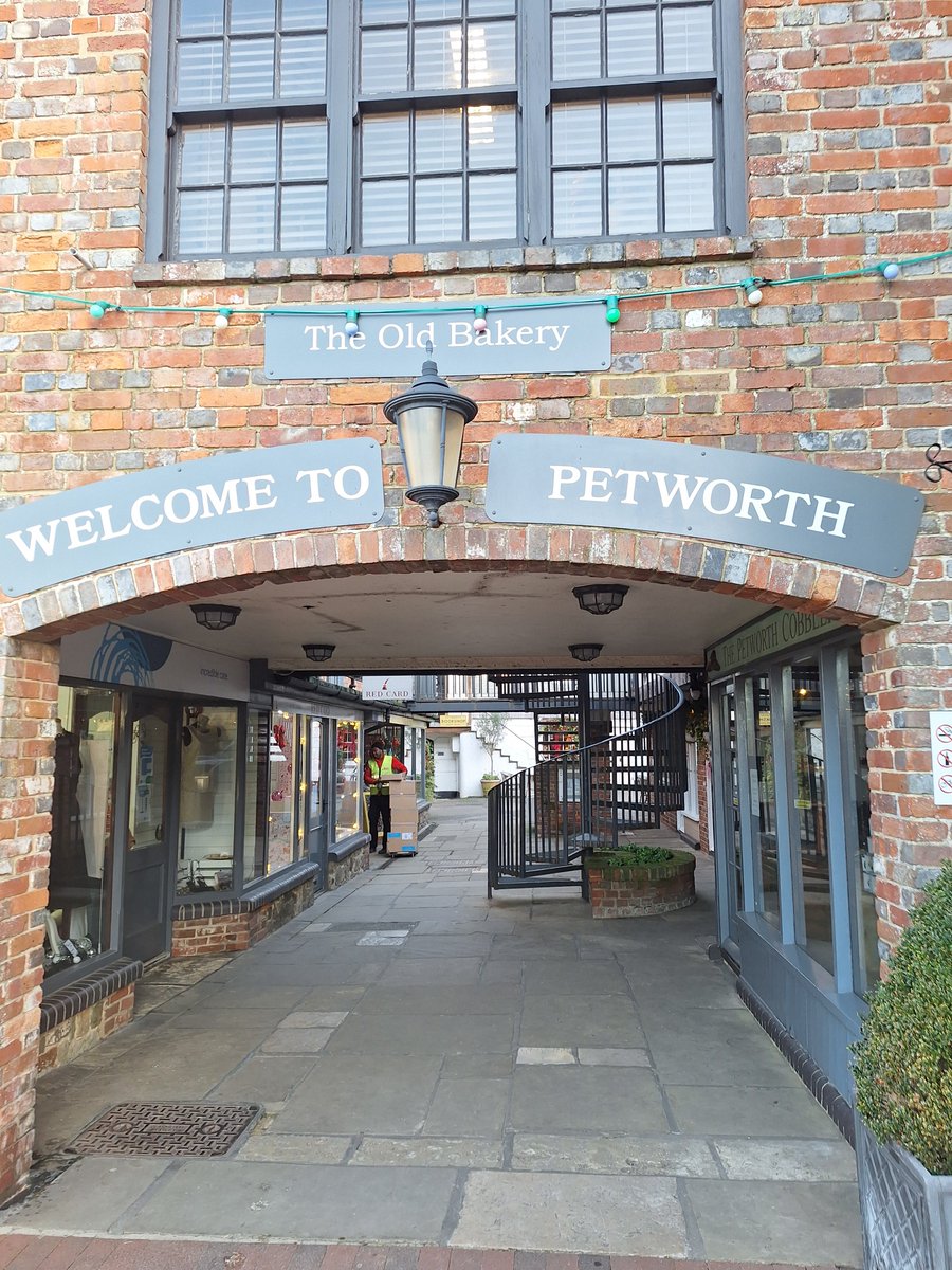 Das Stevens tweet media