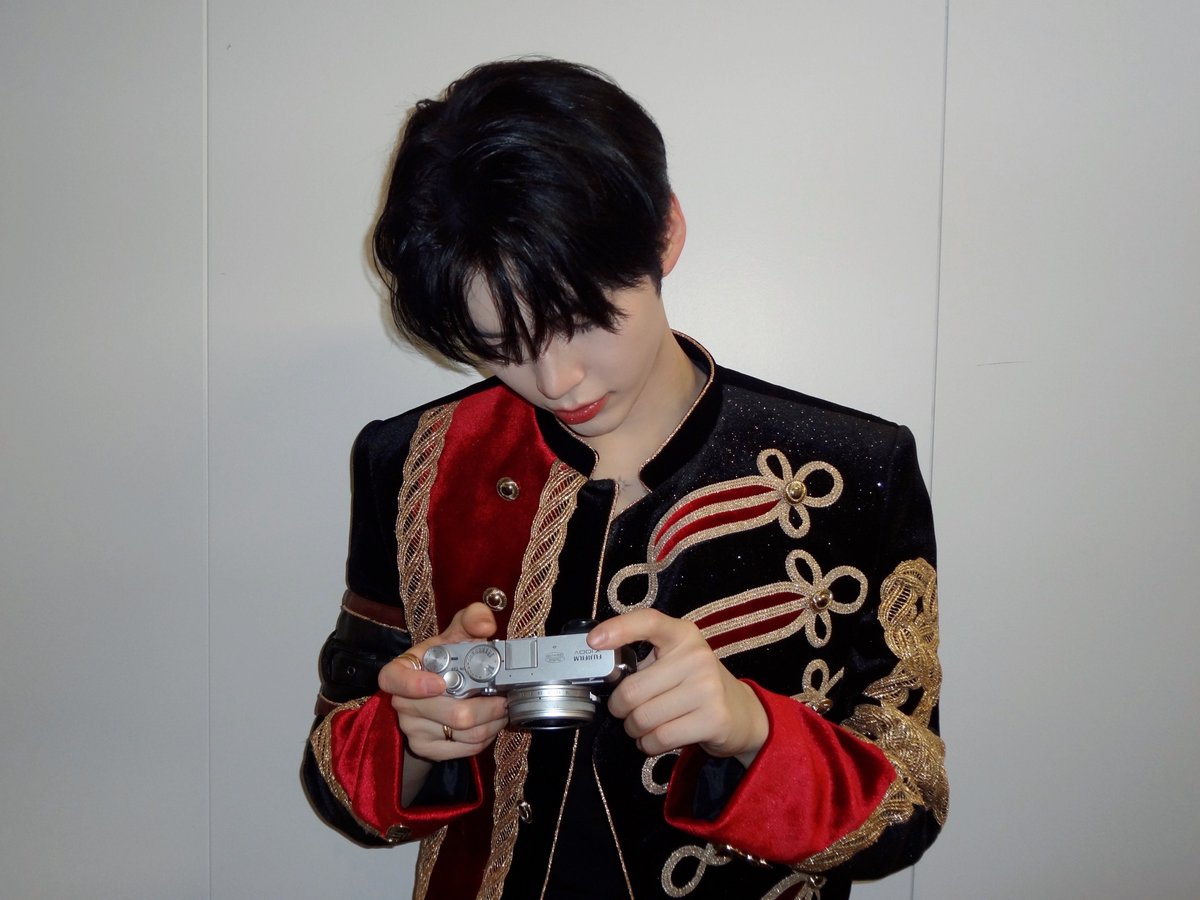 hak0ng's tweet image. 왕자님…..// 앙... 아, 아앙 아앙?!! 아아아아아앙??!!! (오토바이가 되어 날아간다)