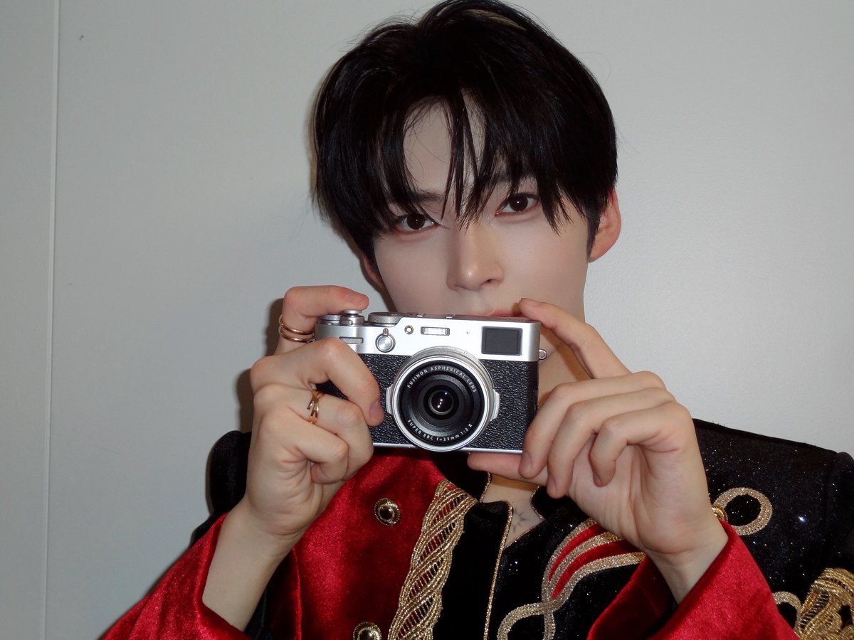 hak0ng's tweet image. 왕자님…..// 앙... 아, 아앙 아앙?!! 아아아아아앙??!!! (오토바이가 되어 날아간다)