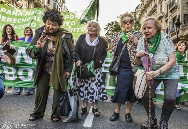 ceciazul's tweet image. 5 años.
Aborto legal, seguro y gratuito en Argentina.💚