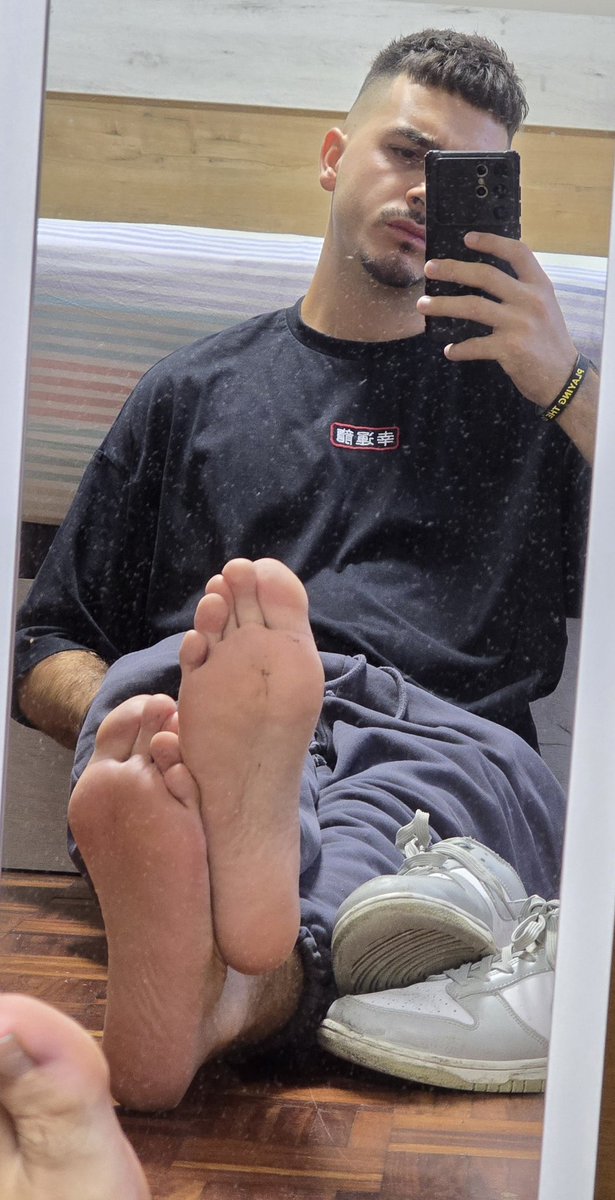 AlphaDres's tweet image. 2025 is coming to an end, take advantage of the last days and do what you're good at.