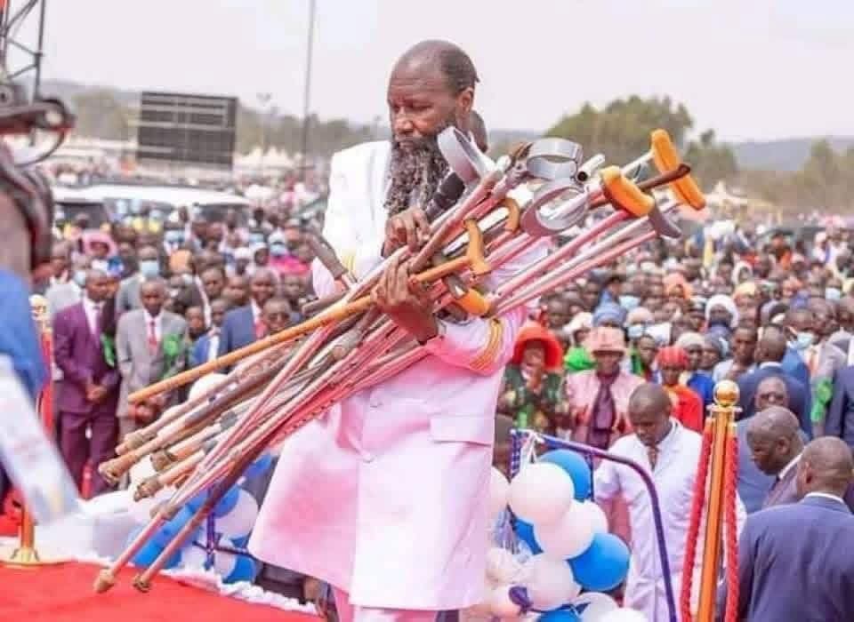 The hybrid prophet has now officially upgraded from Man of God to god of man. According to him, during his Nakuru mega crusade, HIV patients were told they can now enjoy unlimited horizontal engineering session raw since the virus has been eliminate in the name of Yehova