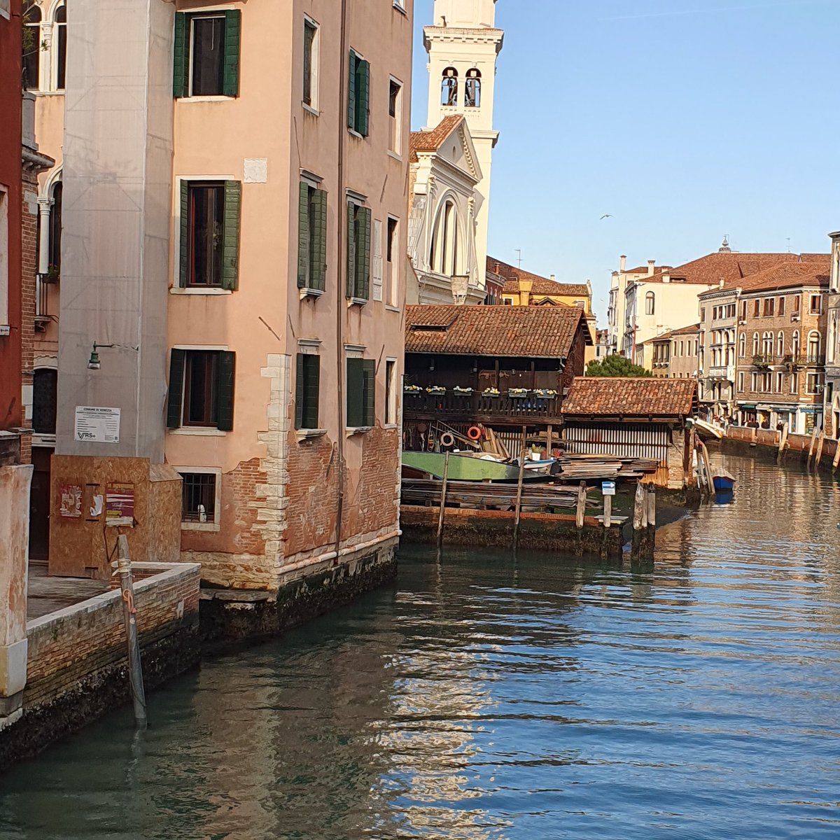 fried65's tweet photo. Venezia Dorsoduro. 30 dicembre https://t.co/Xr0xnh7LLT