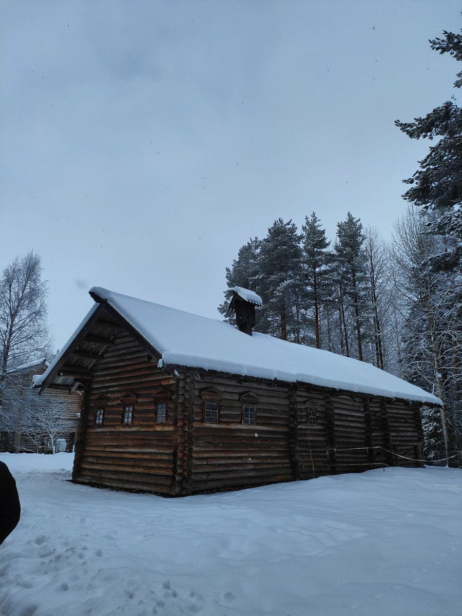 niriyuu_'s tweet photo. Домикииии😣 https://t.co/MKqR3BS0i1
