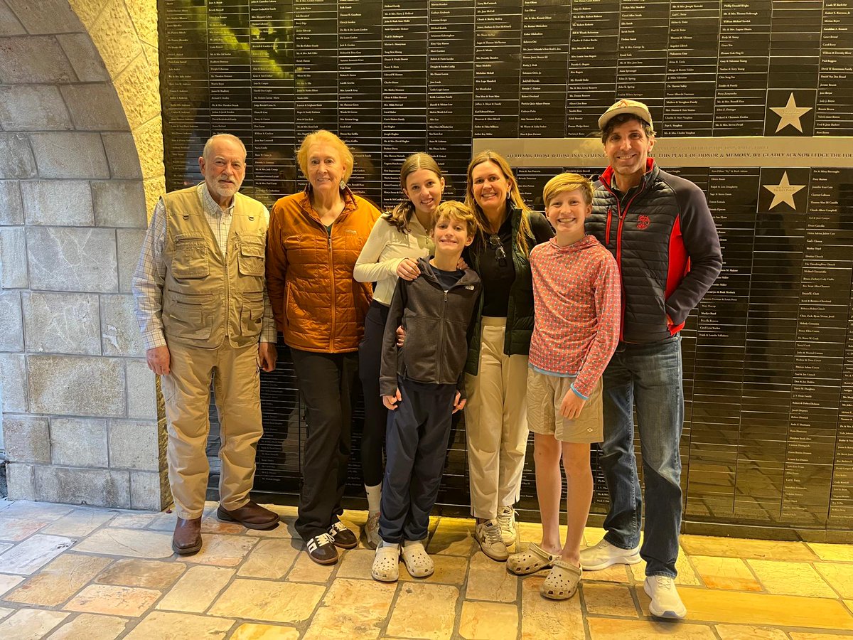 We were honored to welcome U.S. Ambassador to Israel Mike Huckabee to the Friends of Zion Museum, together with his wife, their daughter, Sarah Elizabeth Huckabee Sanders, 47th governor of Arkansas, and grandchildren.

The visit was a meaningful family moment – spanning