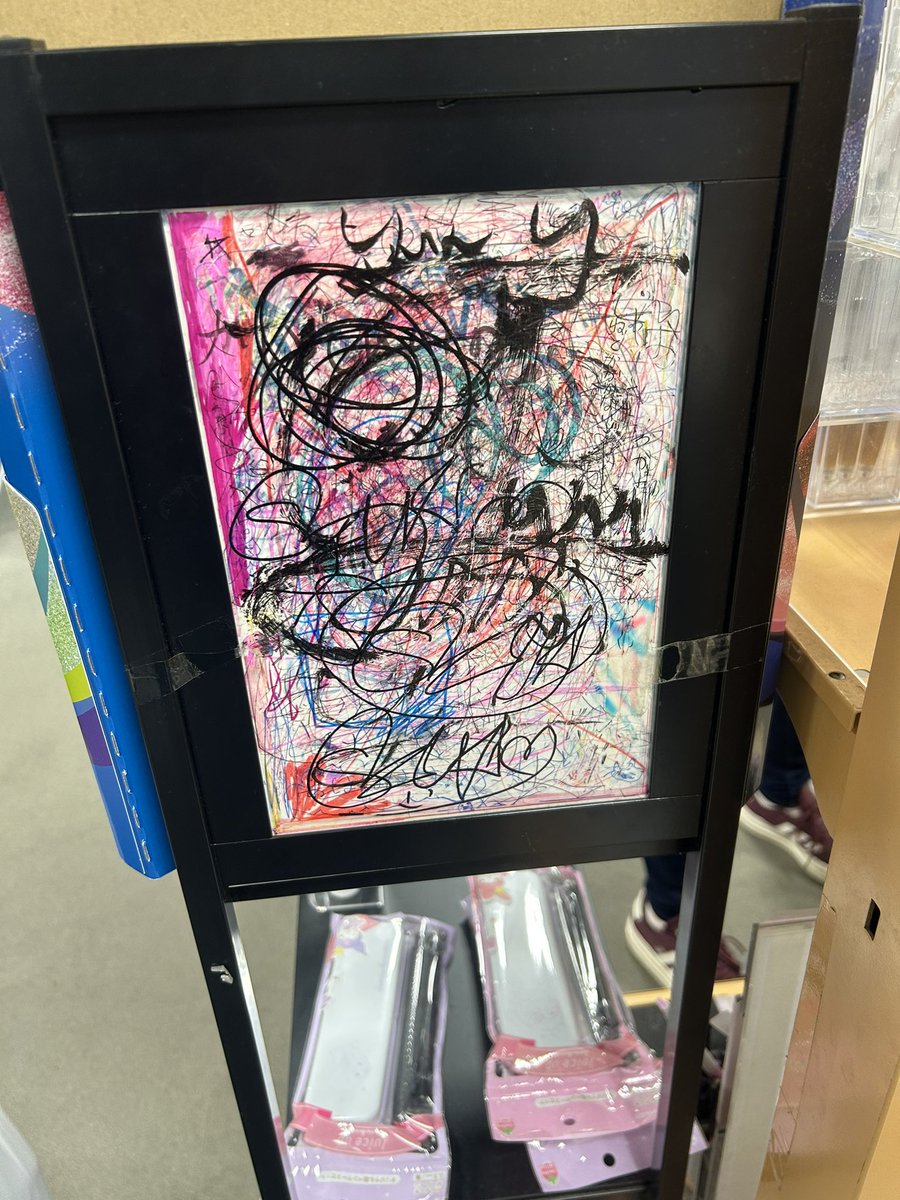 TOYBOY_IIF's tweet photo. PK shampooのジャケ写みたいに試し書きするな https://t.co/u5jf3Akmje