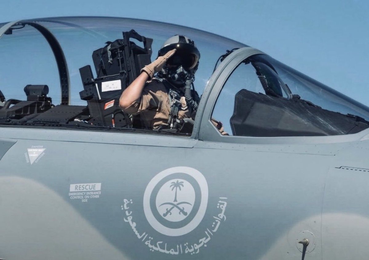 #السعوديه_العظمي
'
لاخوف على المسلمين والعرب بوجود دولة اسمها السعودية ودستورها القراَن والسنة .