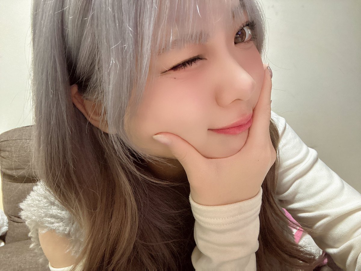 あかねん あかねん🎸 (@akanen_singer) / Posts / X