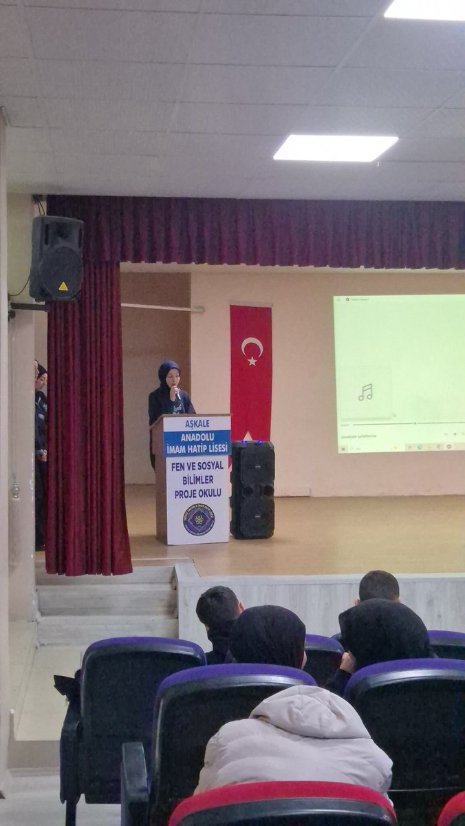 Milli Mücadele’nin gür sesi, milletimizin vicdanı Hafız Mehmet Akif Ersoy’u, Hakk’a yürüyüşünün 89. yılında düzenlediğimiz programla rahmet, minnet ve saygıyla andık.
Ruhu şâd, mekânı cennet olsun 🇹🇷
#MehmetAkifErsoy
<a href="/tcmeb/">Millî Eğitim Bakanlığı</a>  <a href="/Erzurum_Mem/">Erzurum İl Millî Eğitim Müdürlüğü</a> <a href="/ekicis20/">Süleyman EKİCİ</a> <a href="/askalemem25/">Aşkale İlçe Millî Eğitim Müdürlüğü</a> <a href="/K_Karali25/">Kahraman KARALI</a>