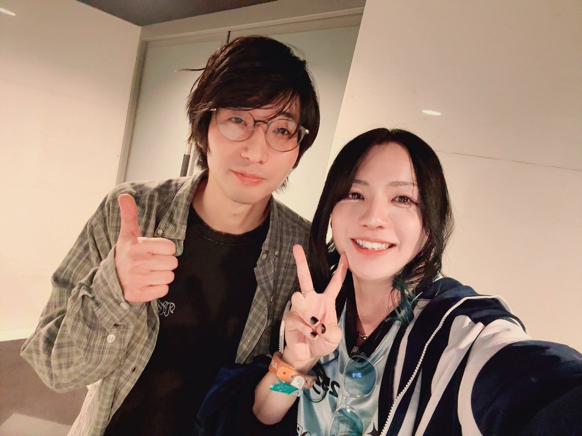 あずっきー⭐︎ Amazon | AdidasメンズZX 750、ブラック/ブルー/ホワイト カラー