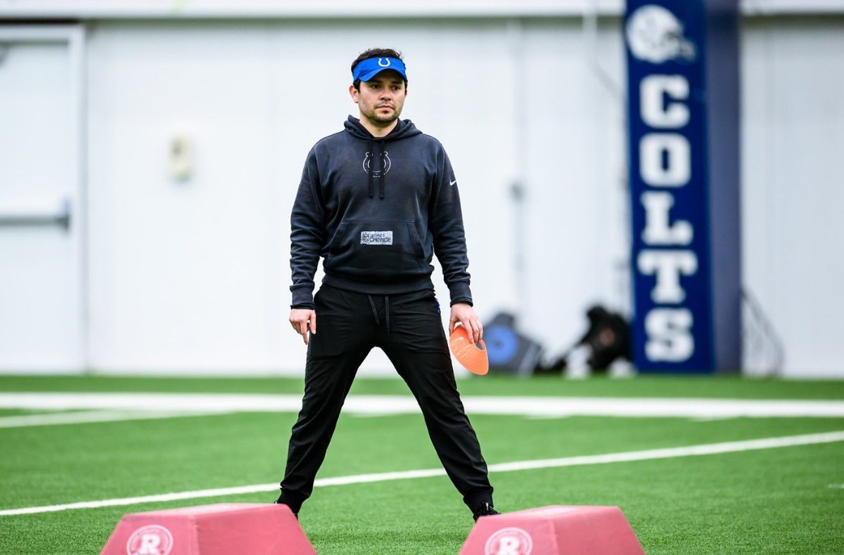 "Llegué aquí con la ayuda de muchas personas"

Diego Ortiz, el coach mexicano que vive un sueño con Indianapolis Colts

Aquí puedes leer la entrevista 👉 milenio.com/deportes/ameri…