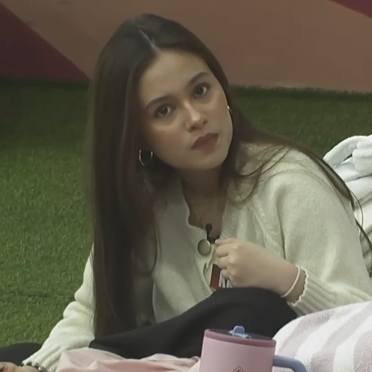 talaskrys's tweet image. streets saying if tala doesn't get any big break by twenty y/o, her father will get her to study abroad :&amp;lt; 

im telling y'all pbb is her only chance. the longer she stay, the higher the chance she'll get her big break. pls let's save her!

BBS KRYSTAL 
#PBBCollabHousemates2point0