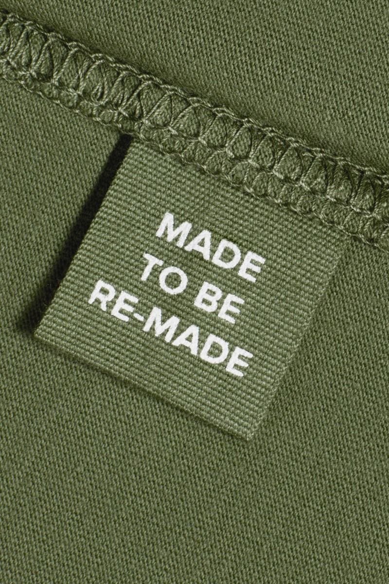 La moda sostenible no necesita salvar al mundo.

Necesita funcionar mejor que la tradicional.